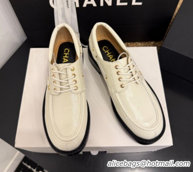 Luxurious Chanel Shiny Calfskin Leather Laced-up Shoes CH030615 White 2026