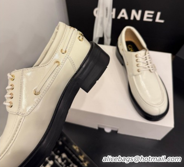Luxurious Chanel Shiny Calfskin Leather Laced-up Shoes CH030615 White 2026