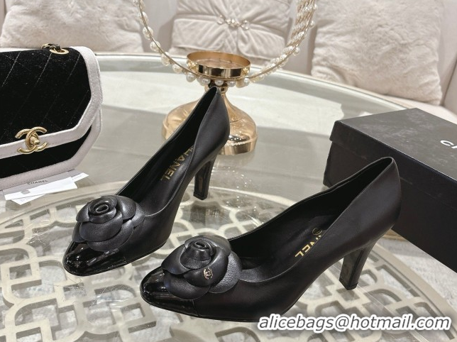 est Grade Chanel Lambskin & Patent Leather Pumps 8.5cm with Camellia Bloom CH030704 Black 2026