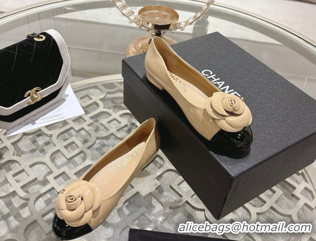 Best Grade Chanel Calfskin Patent Leather Pumps 8.5cm with Camellia Bloom CH030704 Beige 2026