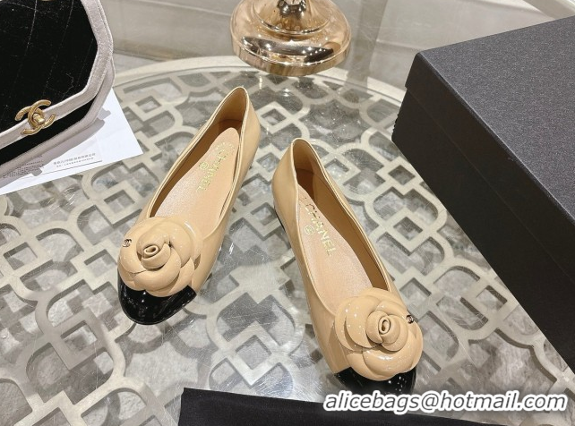 Best Grade Chanel Calfskin Patent Leather Pumps 8.5cm with Camellia Bloom CH030704 Beige 2026