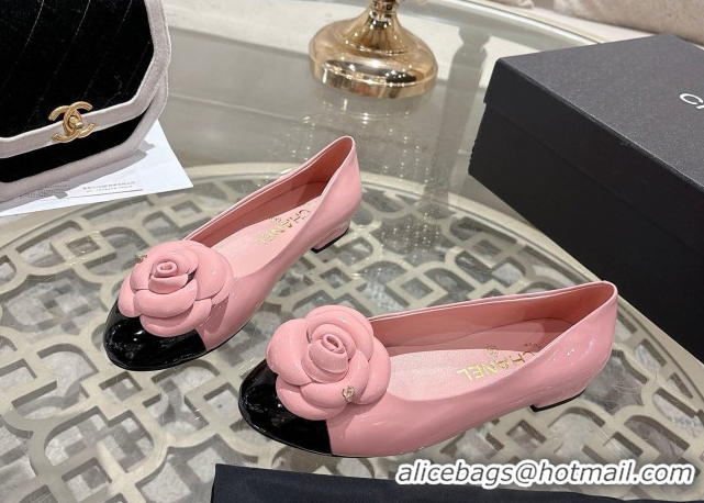Top Design Chanel Calfskin Patent Leather Ballet Flats with Camellia Bloom CH030704 Pink 2026