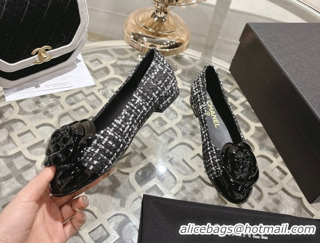 Purchase Chanel Tweed & Patent Leather Ballet Flats with Camellia Bloom CH030704 Black/White 2026