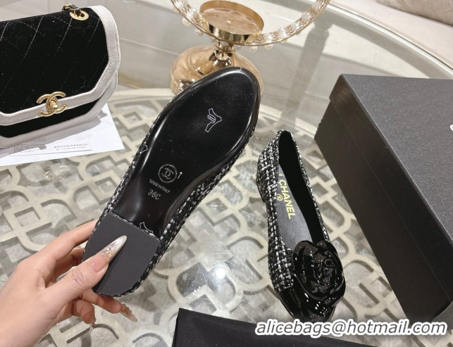 Purchase Chanel Tweed & Patent Leather Ballet Flats with Camellia Bloom CH030704 Black/White 2026