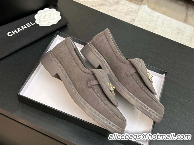 Stylish Chanel Corduroy Mocassins Loafers G47119 Grey 2026