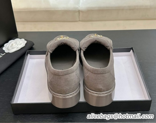 Stylish Chanel Corduroy Mocassins Loafers G47119 Grey 2026