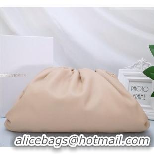 Luxury Cheap Bottega Veneta The Pouch in Soft Calfskin 31702 Nude 2026