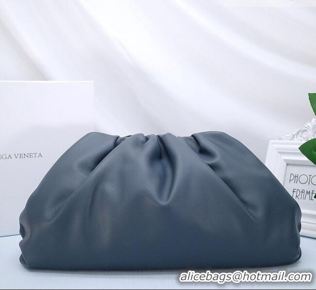 New Design Bottega Veneta The Pouch in Soft Calfskin 31702 Navy Blue 2026