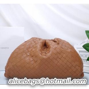 New Fashion Bottega Veneta The Pouch in Soft Intrecciato Calfskin 31702 Brown 2026