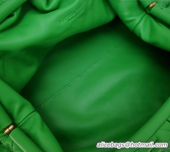New Cheap Bottega Veneta The Pouch in Soft Intrecciato Calfskin 31702 Green 2026