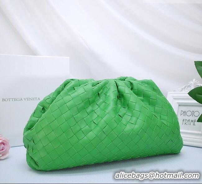 New Cheap Bottega Veneta The Pouch in Soft Intrecciato Calfskin 31702 Green 2026