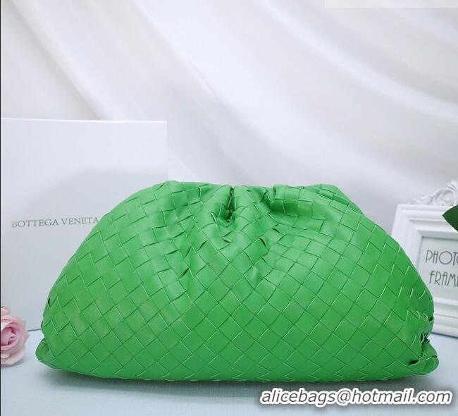 New Cheap Bottega Veneta The Pouch in Soft Intrecciato Calfskin 31702 Green 2026