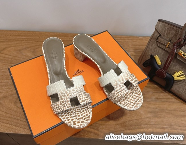 Top Grade Hermes Oasis Classic Heel Slides Sandal 4.5cm in Crocodile Embossed Leather White/Brown 2026 0304031