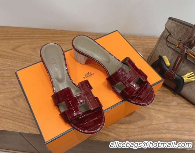 Best Grade Hermes Oasis Classic Heel Slides Sandal 4.5cm in Crocodile Embossed Leather Burgundy 2026 0304042