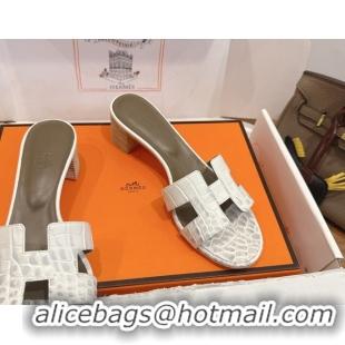 Low Cost Hermes Oasis Classic Heel Slides Sandal 4.5cm in Crocodile Embossed Leather White/Grey 0304033