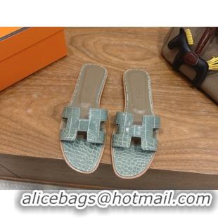 Grade Quality Hermes Oran Classic Flat Slides Sandal in Crocodile Embossed Leather Light Grey 0304057