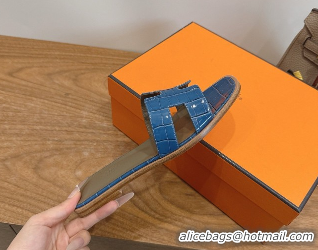 Good Quality Hermes Oran Classic Flat Slides Sandal in Crocodile Embossed Leather Sky Blue 0304060