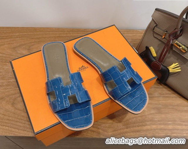 Good Quality Hermes Oran Classic Flat Slides Sandal in Crocodile Embossed Leather Sky Blue 0304060