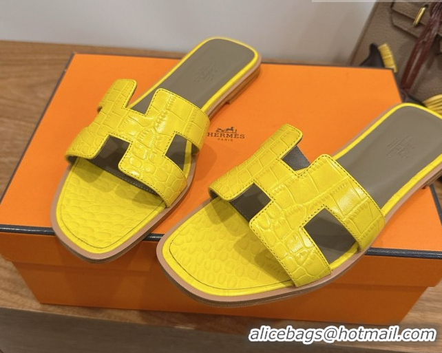 Top Design Hermes Oran Classic Flat Slides Sandal in Crocodile Embossed Leather Yellow 0304059