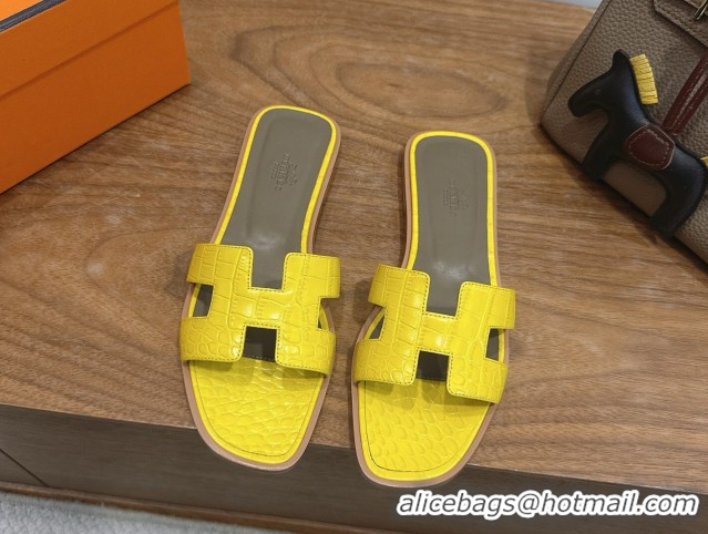 Top Design Hermes Oran Classic Flat Slides Sandal in Crocodile Embossed Leather Yellow 0304059