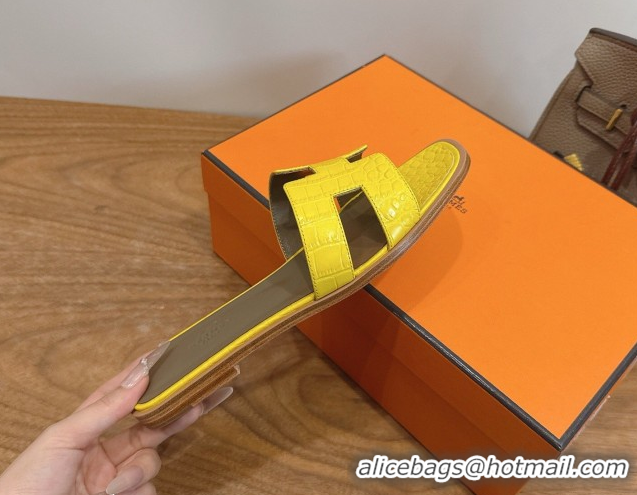 Top Design Hermes Oran Classic Flat Slides Sandal in Crocodile Embossed Leather Yellow 0304059
