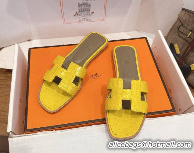 Top Design Hermes Oran Classic Flat Slides Sandal in Crocodile Embossed Leather Yellow 0304059