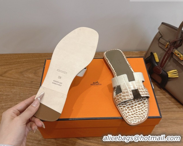 Durable Hermes Oran Classic Flat Slides Sandal in Crocodile Embossed Leather White/Brown 0304061