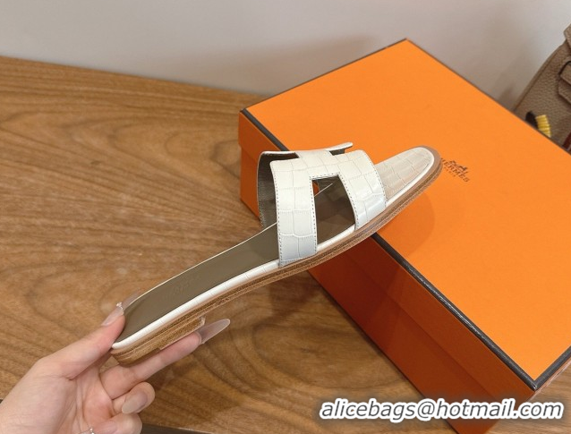 Charming Hermes Oran Classic Flat Slides Sandal in Crocodile Embossed Leather White 0304065
