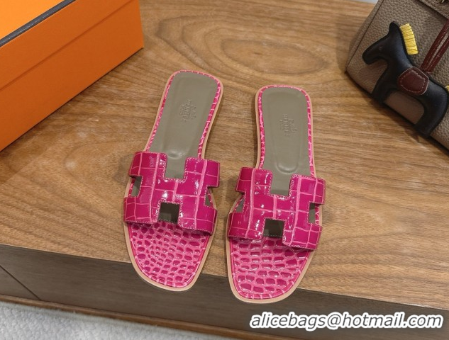 Best Grade Hermes Oran Classic Flat Slides Sandal in Crocodile Embossed Leather Dark Pink 0304070