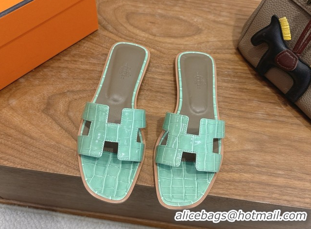 Buy Luxury Hermes Oran Classic Flat Slides Sandal in Crocodile Embossed Leather Light Green 0304076