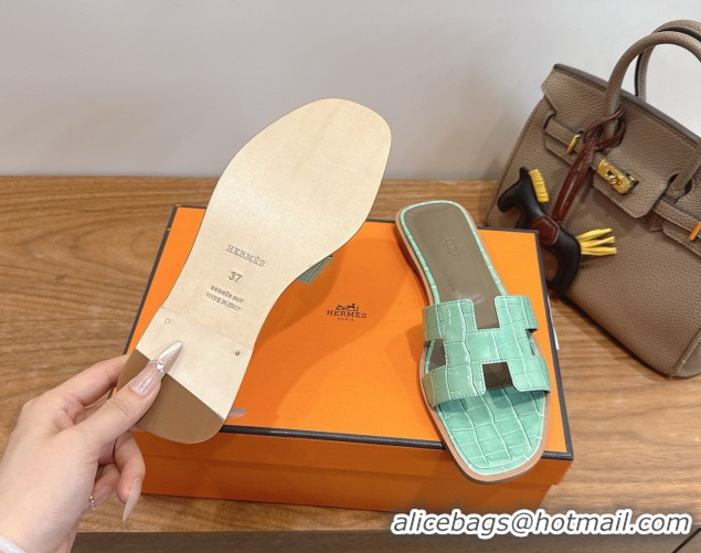Buy Luxury Hermes Oran Classic Flat Slides Sandal in Crocodile Embossed Leather Light Green 0304076