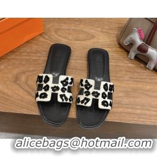 Grade Quality Hermes Oran Classic Flat Slides Sandal in Embroidered Suede White 0304082
