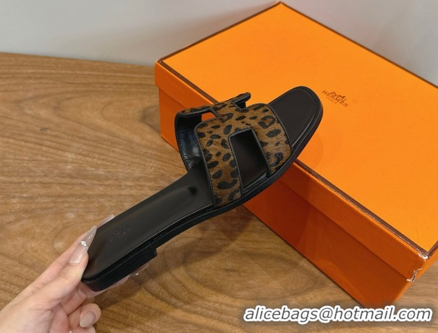 Good Quality Hermes Oran Classic Flat Slides Sandal in Leopard Print 0304083
