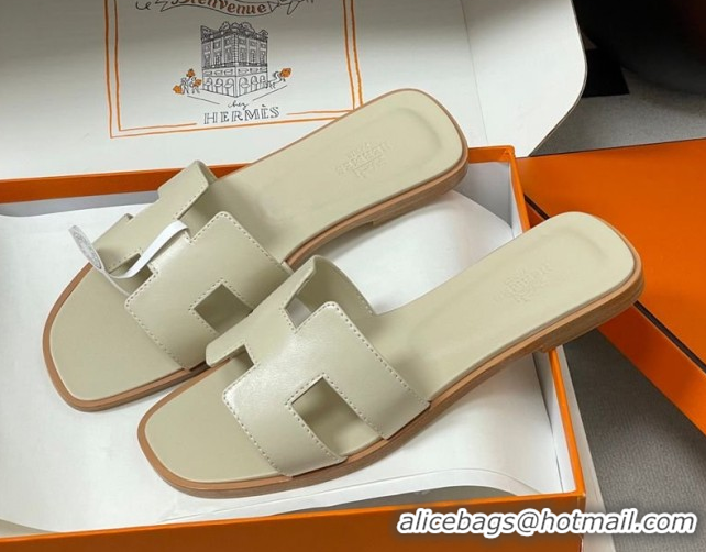 Sumptuous Hermes Oran Classic Flat Slides Sandal in Smooth Leather Beige 0304102 2026