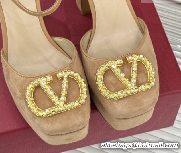 Good Product Valentino VLOGO Signature Platform Pumps 11cm in Suede and Leather Light Brown 0224022