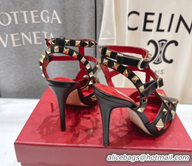 Durable Valentino Studdy Pumps 9.5cm in Calfskin Leather Black 0224036