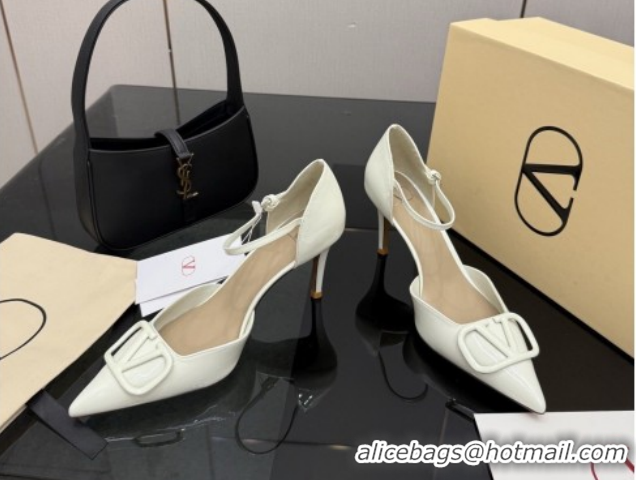 Best Product Valentino Vlogo Signature D'Orsay Pumps 8cm in Patent Leather White 0224052