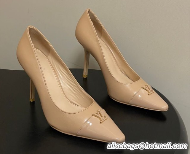 Durable Louis Vuitton City Pumps 9.5cm in Calfskin and Patent Leather Nude 2026 1AIT00