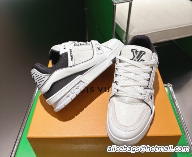 Good Product Louis Vuitton Men's LV Trainer Sneakers in Calfskin Leather White/Black 2026 0303109