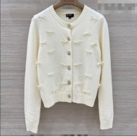 Luxurious Chanel Cas...