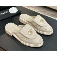 Luxurious Chanel Cor...