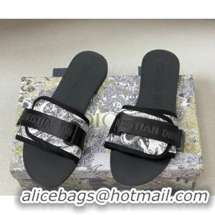 Perfect Dior Dio(r)evolution Flat Slides Sandal in Technical Fabric with Strap Black/White 2 2026 0302095