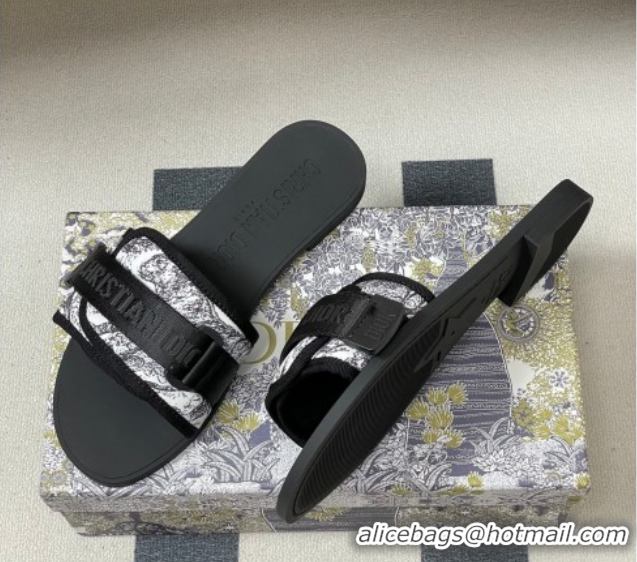 Perfect Dior Dio(r)evolution Flat Slides Sandal in Technical Fabric with Strap Black/White 2 2026 0302095