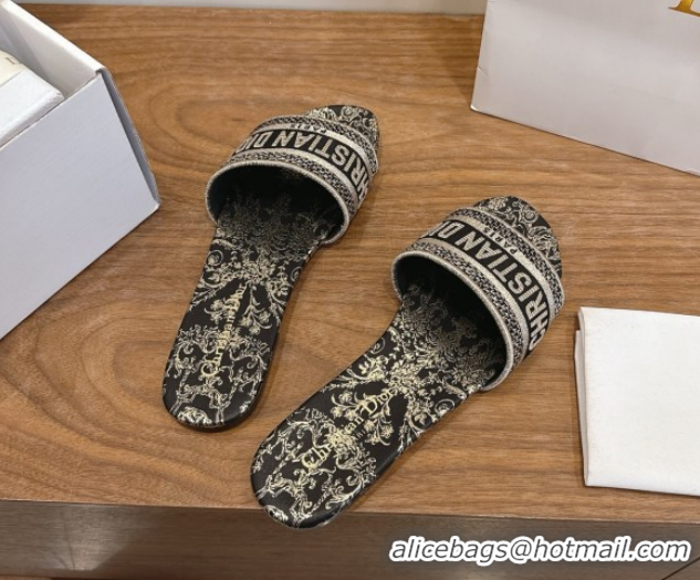 Sophisticated Dior Dway Flat Slides Sandal in Cotton Embroidered with Metallic Thread and Black and Gold-Tone Floral Mot