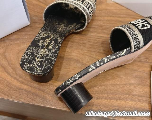 Sophisticated Dior Dway Flat Slides Sandal in Cotton Embroidered with Metallic Thread and Black and Gold-Tone Floral Mot