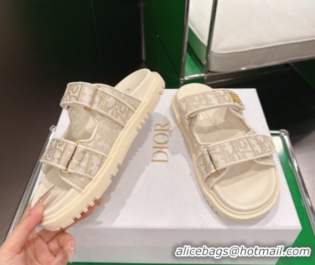 Good Product Dior Dioract Flat Slides Sandal in Oblique Embroidered Cotton Beige 2026 60302119