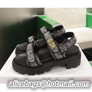 Stylish Dior Dioract Platform Sandals in Oblique Embroidered Denim Black 60302120