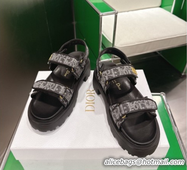 Stylish Dior Dioract Platform Sandals in Oblique Embroidered Denim Black 60302120