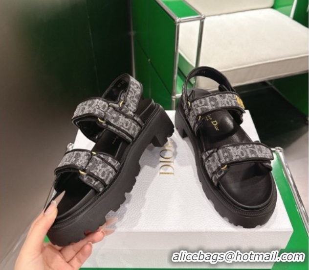 Stylish Dior Dioract Platform Sandals in Oblique Embroidered Denim Black 60302120