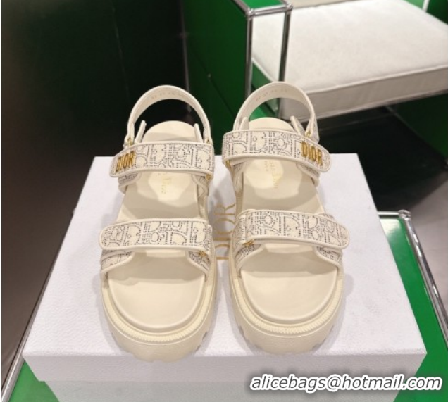 Good Product Dior Dioract Platform Sandals in Oblique Embroidered Cotton White 60302121